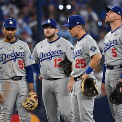 Dodgers confirman la permanencia de dos de sus referentes en los últimos años: Muncy y Kiké Hernández