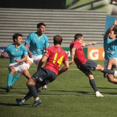 Los Leones remontan ante Uruguay en su triunfal regreso