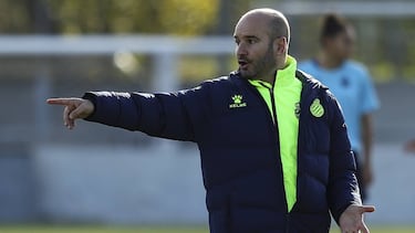 Jordi Ferr¨®n: ¡°Necesitaba, como entrenador, una experiencia as¨ª¡±