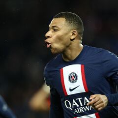 Kylian Mbappé’s mother: PSG star reacted “like a child who was born in the social media age”