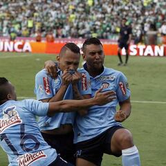 Junior eliminó al campeón y es favorito al título