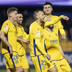 Josele: "Queríamos internacionalizar la imagen del Club y traer talento de fuera"