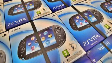 Remesas de PS Vita en un puesto de venta.