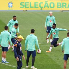 Posible once de España ante Brasil, en el Bernabéu: Dorival saca la artillería