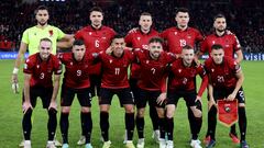 Selección de Albania en el partido contra Islas Feroe.