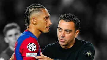 Raphinha y Xavi, la pasada temporada.