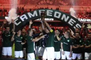 Este viernes se celebró el duelo entre Leyendas de la selección mexicana y las leyendas de la Liga de España. Aquí las mejores imágenes.