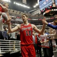 Brutal Pau Gasol (12+17+13+5): números no vistos en 32 años