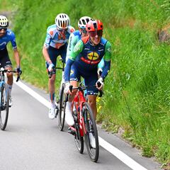 Juanpe López defiende el liderato y se queda a una etapa de ganar en los Alpes