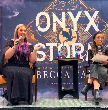 Prime Video ya ha mostrado el guion del piloto de una de las mayores sagas de fantasía de los últimos años a su autora: “Impresionante”