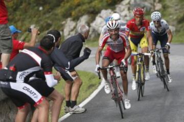 El ciclista madrileño del equipo Tinkoff Saxo, Alberto Contador, el catalán del equipo Katusha, Joaquim "Purito" Rodríguez y al murciano, Alejandro Valverde.