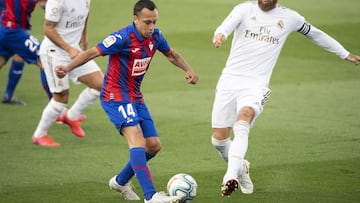 14/06/20 PARTIDO PRIMERA DIVISION 
 CORONAVIRUS COVID-19 
 ESTADIO ALFREDO DI STEFANO ALFREDO DISTEFANO 
 REAL MADRID  -  EIBAR 
 ORELLANA