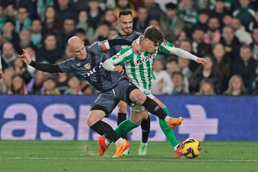 El centrocampista de la Franja hizo un gol que hacía tiempo que no conseguía. El murciano empieza a recuperar su mejor versión.