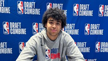 Draft Combine de la NBA. Es la vitrina que reúne en Chicago a los mejores jóvenes talentos del baloncesto mundial para una semana de ensayos físicos, pruebas médicas y partidos en vista del draft. Bronny James, hijo de LeBron, en el centro de los focos. Izan Almansa (imagen), entre las grandes joyas de España, cuenta a EFE cómo se vive desde dentro el escaparate que abre las puertas hacia la NBA.