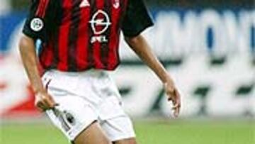 <b>YA BRILLA.</b> Rivaldo se estrenó con éxito.