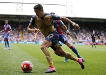 El jugador nacional disputó su primer partido como titular en la Premier League de este año.