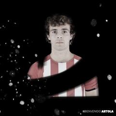 Juan Artola, primer refuerzo para la delantera