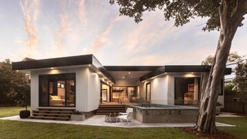 El tricampeón mundial de surf pone a la venta por 5 millones de dólares la mansión que adquirió en 2021 por 3 millones, después de una profunda renovación.