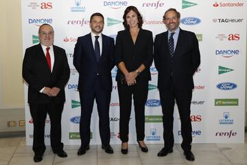 Alfredo Relaño, Alejandro Martínez Peón, Edurne Pasaban y Juan Cantón.