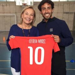 "Yo no soy líder de opinión, yo juego fútbol; sé poco de política"