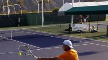 <b>LISTO. </b>Nadal espera a Taylor Dent.