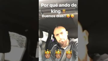 Vidal disfruta canción con que lo homenajearon: "Ando de king"