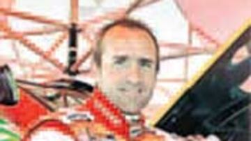 Peterhansel, líder en coches.