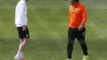 Feghouli y Senderos vuelven a la convocatoria contra el Almer&iacute;a