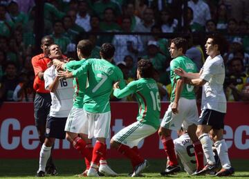 También en aquel partido de 2009, Benny Feilhaber se enfrentó a Gerardo Torrado y compañía 