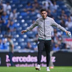 Óscar Ustari abandonaría al Pachuca