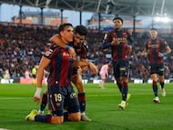 21/03/26 PARTIDO PRIMERA DIVISION
LEVANTE UD - REAL OVIEDO
ALEGRIA CARLOS ESPI GOL 2-0