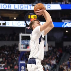 Cooper Flagg no quiso decepcionar a la afición mexicana pese a las lesiones