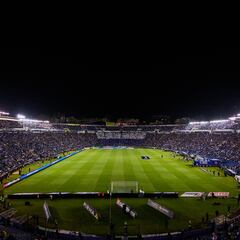 Afición de Cruz Azul no cree en la remontada y "abandona" al equipo