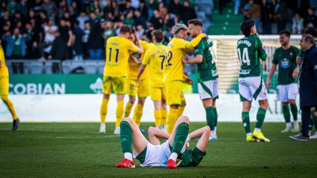El Racing de Ferrol no encuentra la continuidad en Segunda