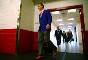 Peyton Manning, quarterback de Denver Broncos, llegó al estadio en el que podría ser su último partido.