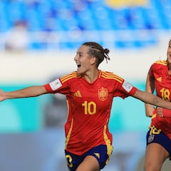 Pau muestra a España el camino a Polonia