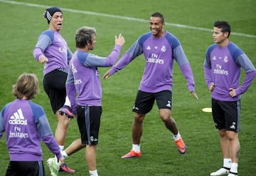 Real Madrid train before Leganés match