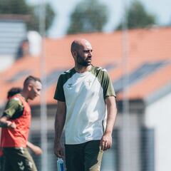 Giráldez insiste con Borja Iglesias: “Sigue siendo mi prioridad”