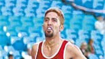 <b>ORO EN SYDNEY. </b>Hompanera fue campeón olímpico en 800 y 5.000.