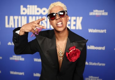 Benny Emmanuel posa en la alfombra roja de los Billboard Latin Music Week 2025 celebrados en Miami.