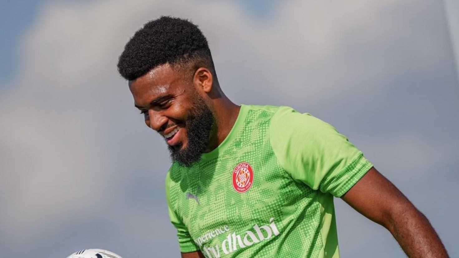 Míchel, pendiente de Lemar y Francés para recibir al Real Madrid