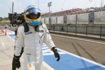 El McLaren de Alonso se paró en la Q2. 