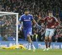 Diego Costa se luce en el Boxing Day y mantiene líder al Chelsea