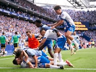 Los jugadores del Espanyol celebran un gol.