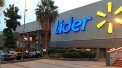 Se quedó sin auto mientras compraba en Líder y cuatro años después va a recibir esta millonaria indemnización