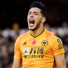 Raúl Jiménez marcó su gol 30 con el Wolverhampton