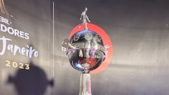 Trofeo de la Copa Libertadores de América.