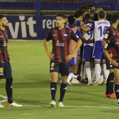La afición del Extremadura echa números
