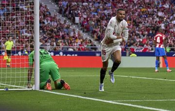 En-Nesyri celebra el 1-1.