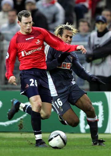 El lateral derecho suizo dej¨® su pa¨ªs natal para fichar por el Lille en la temporada 05/06. Estuvo la mayor parte de su carrera en las filas de la Juventus.